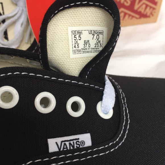 ✨Vans Off the Wall skater shoes black womens size 7 - Picture 3 of 8